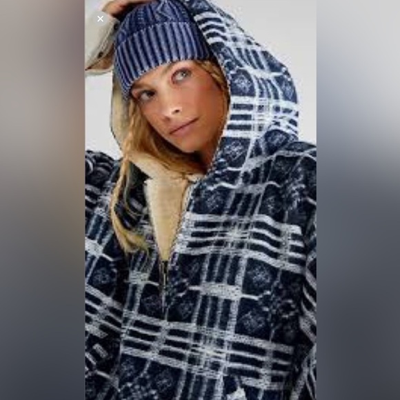 FREE PEOPLE Miss You Poncho ✌🏾🌻 - Picture 6 of 7